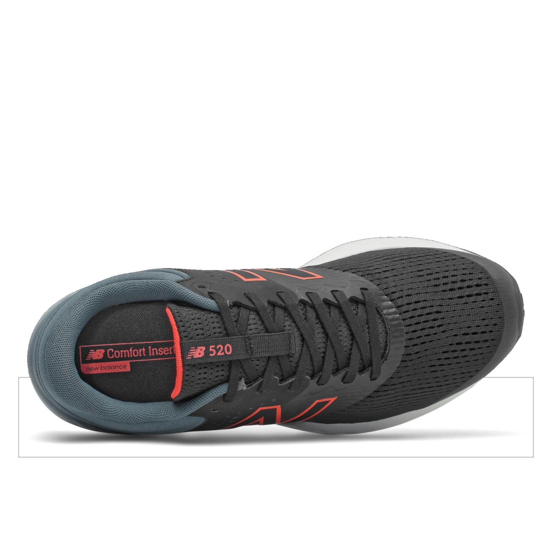 Chaussures New Balance 520 v7