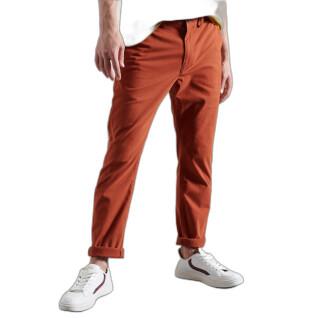 Pantalon chino slim en coton bio Superdry Core